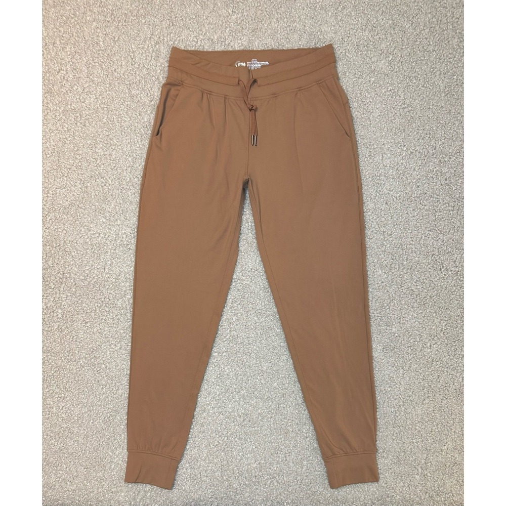 Zyia Ascend Jogger in Camel-XXXL